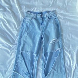 High rise wide jeans with cuts